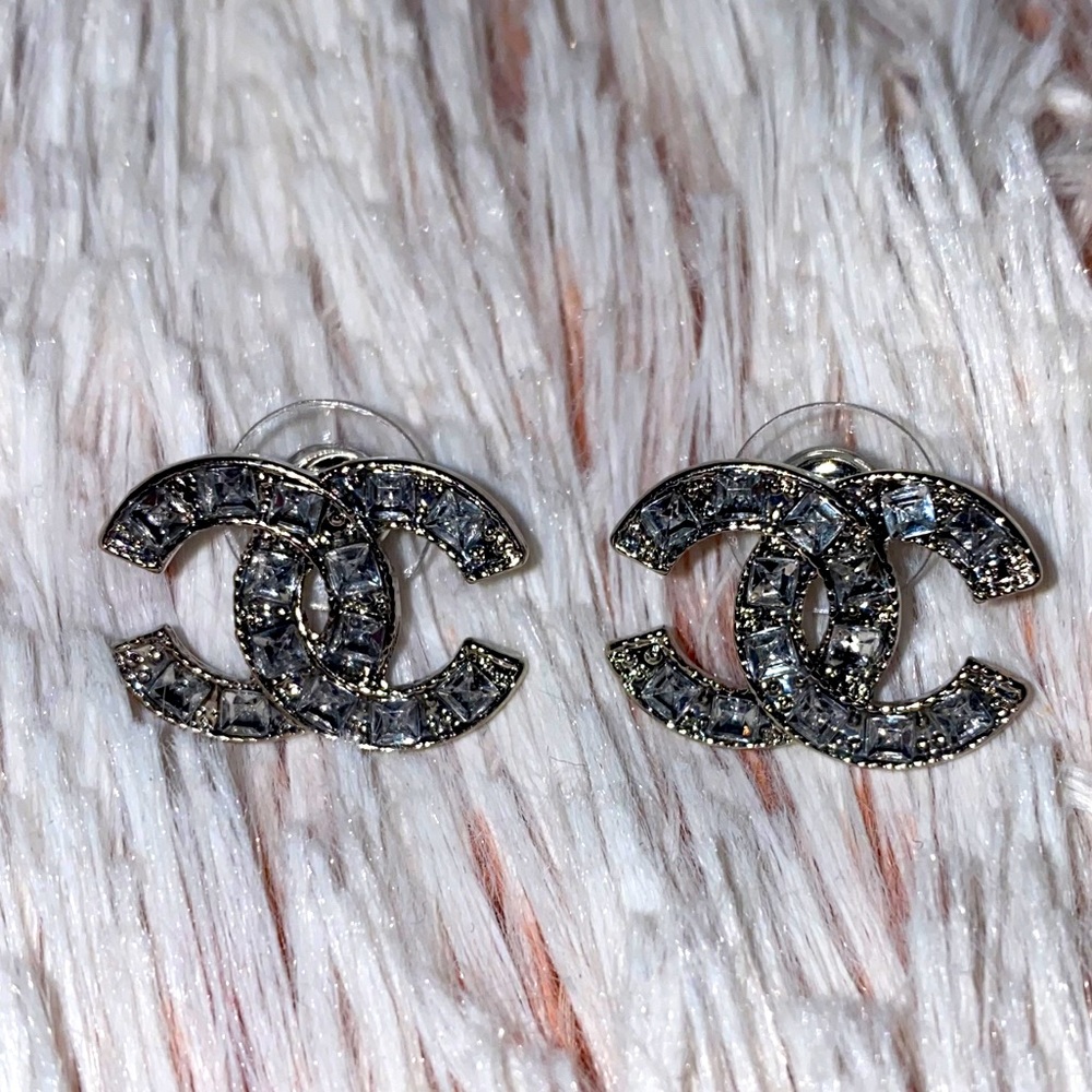 INSPIRED EARRINGS 😍